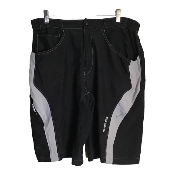 Pearl Izumi Men’s Black Board Shorts Size Large Good Condition (minor … - Picture 1 of 8